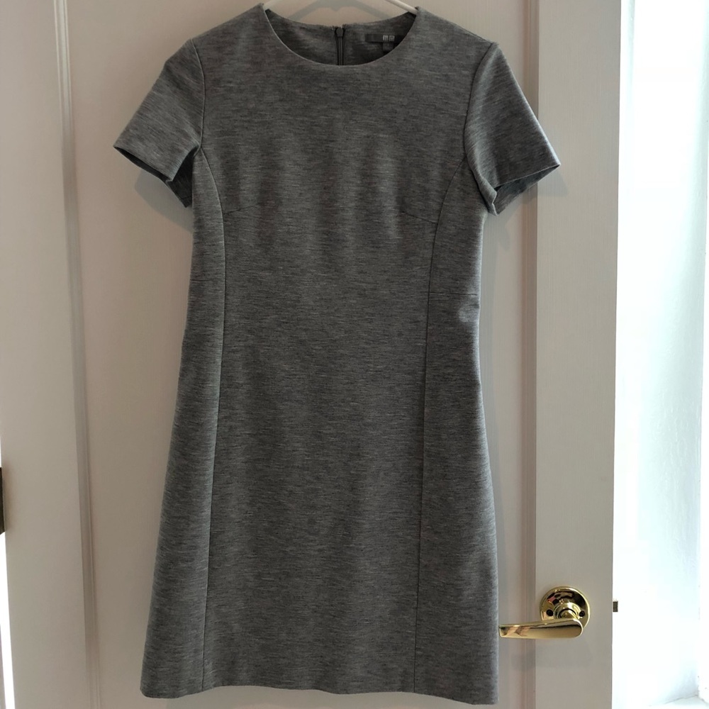 Uniqlo Grey Short Sleeve Sheath Dress, Small